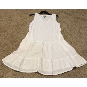 J Valid Cover Up With Pockets Size: Large Color: White. Bought And Never Wore